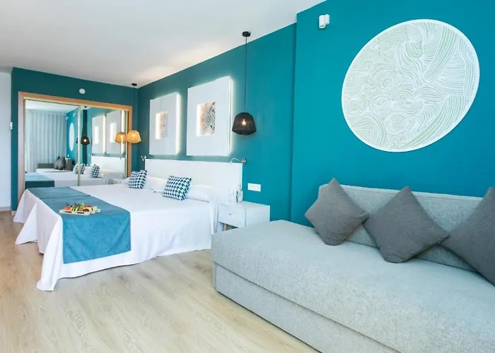 Evenia Olympic Hotell 4*