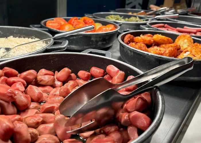 Готель Evenia Olympic Льорет-де-Мар