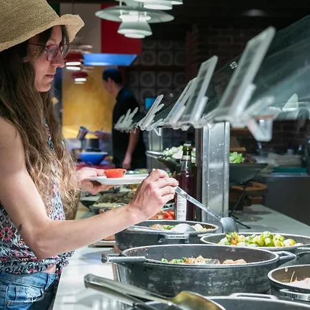 Evenia Olympic מלון